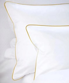 Párnahuzat Maro Home fehér, arany szegéllyel 40x40