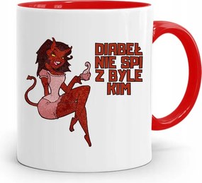 Piros Bögre Ajándék Fiúnak Az Ördög Nem Alszik fényképes nyomattal