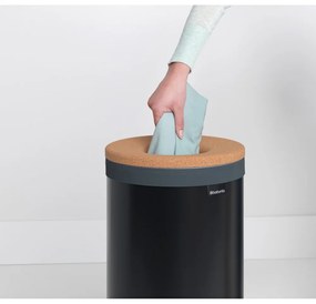 Matt fekete fém szennyeskosár 35 l – Brabantia