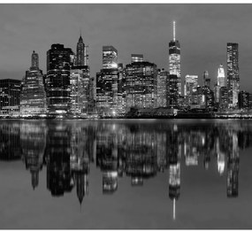 Fotótapéta fekete fehér Manhattan tükörképe a vízben - 300x270 - cm