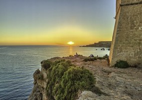 Poszter 84,1x59,4cm Ghajn Tuffieha Tower és Golden Bay, Assaf Frank