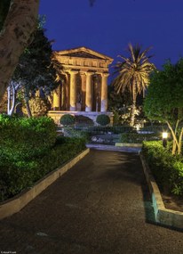 Poszter 20,5x28,4cm Barrakka felső kertje, Assaf Frank