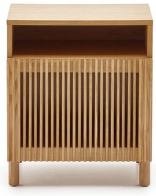 Natúr színű éjjeliszekrény tölgyfa dekorral Beyla – Kave Home