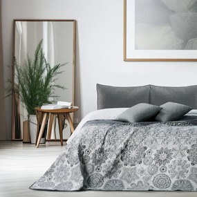 Alhambra fehér-szürke kétoldalas mikroszálas ágytakaró, 260 x 280 cm - DecoKing