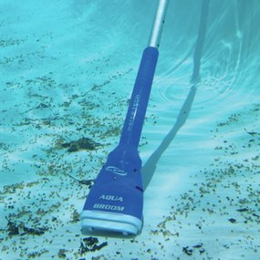 Planet Pool AQUA BROOM Kézi AKU medence porszívó
