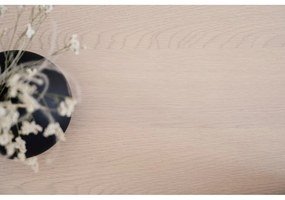 Kerek étkezőasztal tölgyfa dekoros asztallappal 115x115 cm Yumi - Rowico