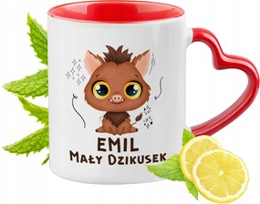 Piros bögre szív alakú füllel Emilnek Ajándék