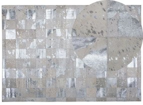 Bézs és ezüst bőrszőnyeg 160 x 230 cm YAZIR Beliani