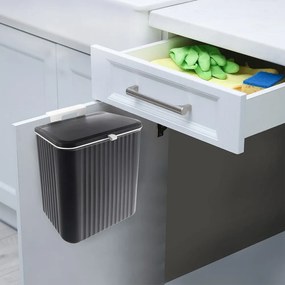 Fekete műanyag szemetes 13 l – Orion