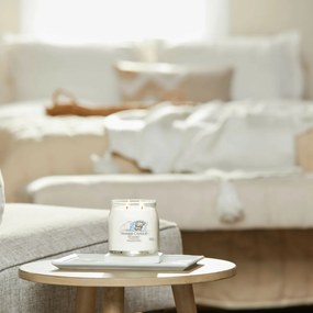 Yankee Candle Signature Soft Blanket illatgyertya, közepes méretű, 368 g