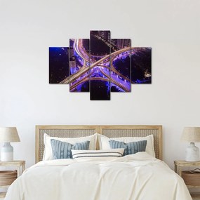 Egy kép egy nagy kereszteződésről éjjel (150x105 cm)
