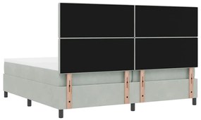 Boxrugós ágy matracmal Világosszürke 200 x 200 cm Bársony