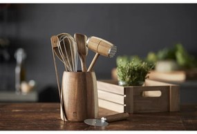 Húsklopfoló – Holm