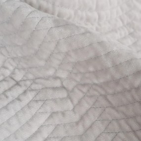 Krémszínű bársony steppelt ágytakaró 230x260 cm – Ixia