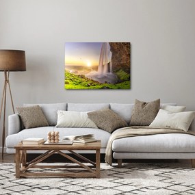 Kép - Seljalandsfoss a barlang mögül (70x50 cm)