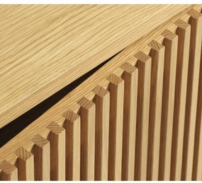 Natúr színű alacsony komód tölgyfa dekorral 143x70 cm Tiber – Unique Furniture