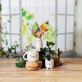 Krémszínű dolomit váza (magasság 10,5 cm) Cat – Sass &amp; Belle