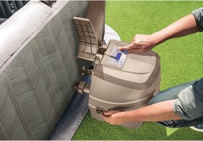 Jacuzzi, INTEX Chevron Deluxe Square S2, 175 x 175 x 71 cm, chevron mintás, 4 személyes, 140 buborékfúvókás, sósvizes rendszer, mobilalkalmazás vezérlés (28446)