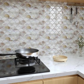 Öntapadós Fali Panel Csempe 30,5x30,5cm 18 Darab Gyöngyház Fényű Pikkelyes Minta 0,93m2