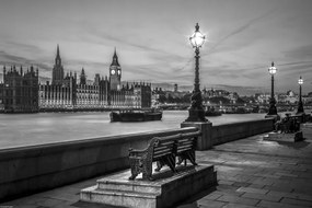 Poszter 45x30cm Padok a járdán a Temze folyó mellett, Assaf Frank