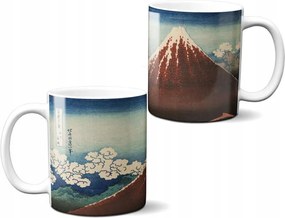 Zápor bögre a Katsushika Hokusai csúcsa alatt