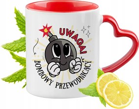 Piros bögre szív alakú füllel az elnöknek ajándékba