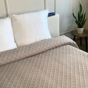 Ágytakaró Parla 3D Kapa Pled Taupe Bézs 220x240 cm