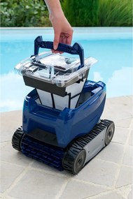 Zodiac Tornax Pro RT 3200 automata vízalatti medence porszívó robot – 2 év garancia