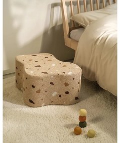 Világosbarna buklé-zsenília gyerek puff Terrazzo Cloud – Wigiwama
