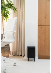 Matt fekete acél szemetes 4 l Bo Hi – Brabantia