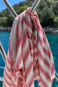 Helen - Red