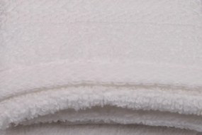 Rainbow pamut kéztörlő 30 × 50 cm, fehér
