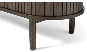 Barna komód tolóajtóval, tölgyfa dekorral 140x76x45 cm Meta – Unique Furniture