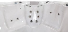 Pluto Spa medence