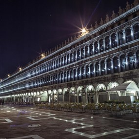 Poszter 40x40cm Utcai kávézó a Szent Márk téren, Assaf Frank