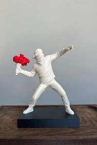 Banksy díszfigura fekete/piros/fehér