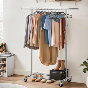 Gurulós ruhatartó állvány