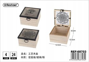 Fából készült négyzet alakú doboz üvegezéssel