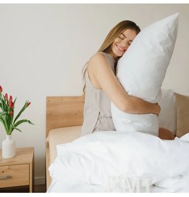 EMI fehér deluxe pamut ágyneműhuzat