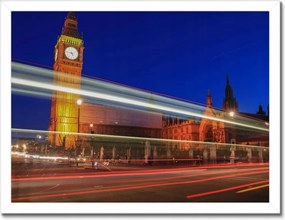 Poszterek 40x30-as keretben A londoni óratorony Big Benje mellett lebegett