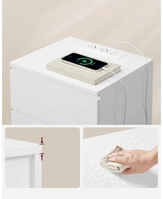 VASAGLE éjjeliszekrény 2 darabos szett, 2 hálózati aljzattal és 2 USB-porttal, fehér színben