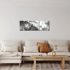 Kép - Részlet egy virágot beporzó pillangóról (órával) (90x30 cm)