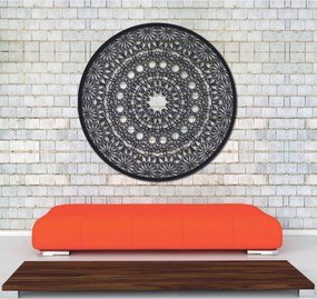 Fából készült mandala a falon | POIET