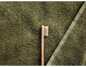 Organic olajzöld pamut frottírtörölköző, 100 x 50 cm - Södahl