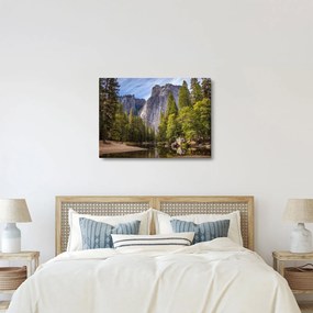Kép - A Yosemite szikla alatt (70x50 cm)