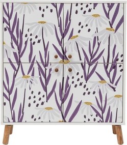 Daisy White and Lila szekrény