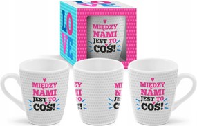 Valentin napi bögre Köztünk dobozban 300 ml