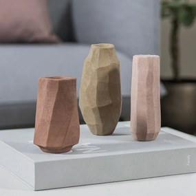 Rózsaszín poligyanta váza (magasság 15,5 cm) Nuki – Mette Ditmer Denmark