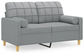 2 személyes világosszürke szövet kanapé díszpárnákkal 120 cm