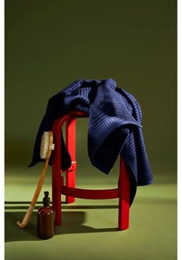 Sötétkék frottír bio pamut törölköző 50x100 cm Check – JUNA